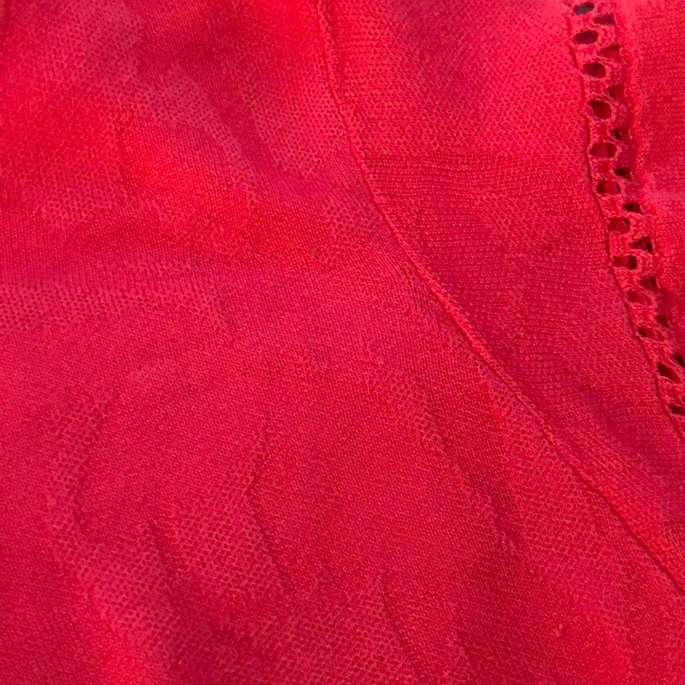 Women's Red Top - Picture 14 of 15